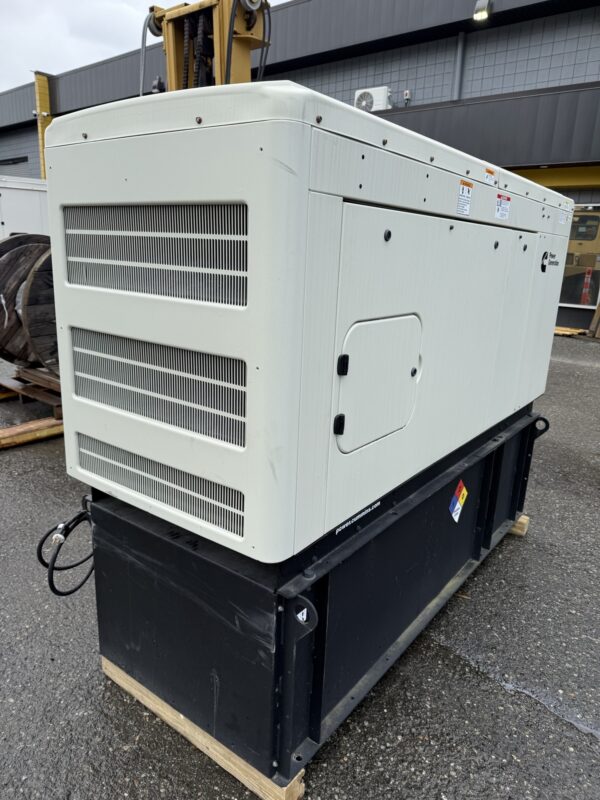 50kW 208V Cummins Diesel Generator & 200A 208V ASCO ATS Package - Image 2