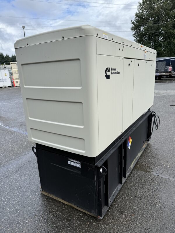 50kW 208V Cummins Diesel Generator & 200A 208V ASCO ATS Package - Image 4